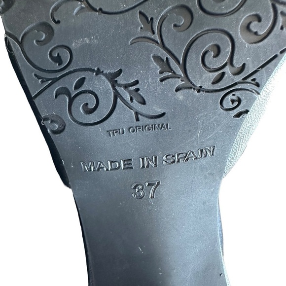 BRENDA ZARO WOMEN'S POINTED TOE BLACK LEATHER 4" HEEL W/ BUCKLE CLOSURE SIZE 37 - Picture 15 of 16